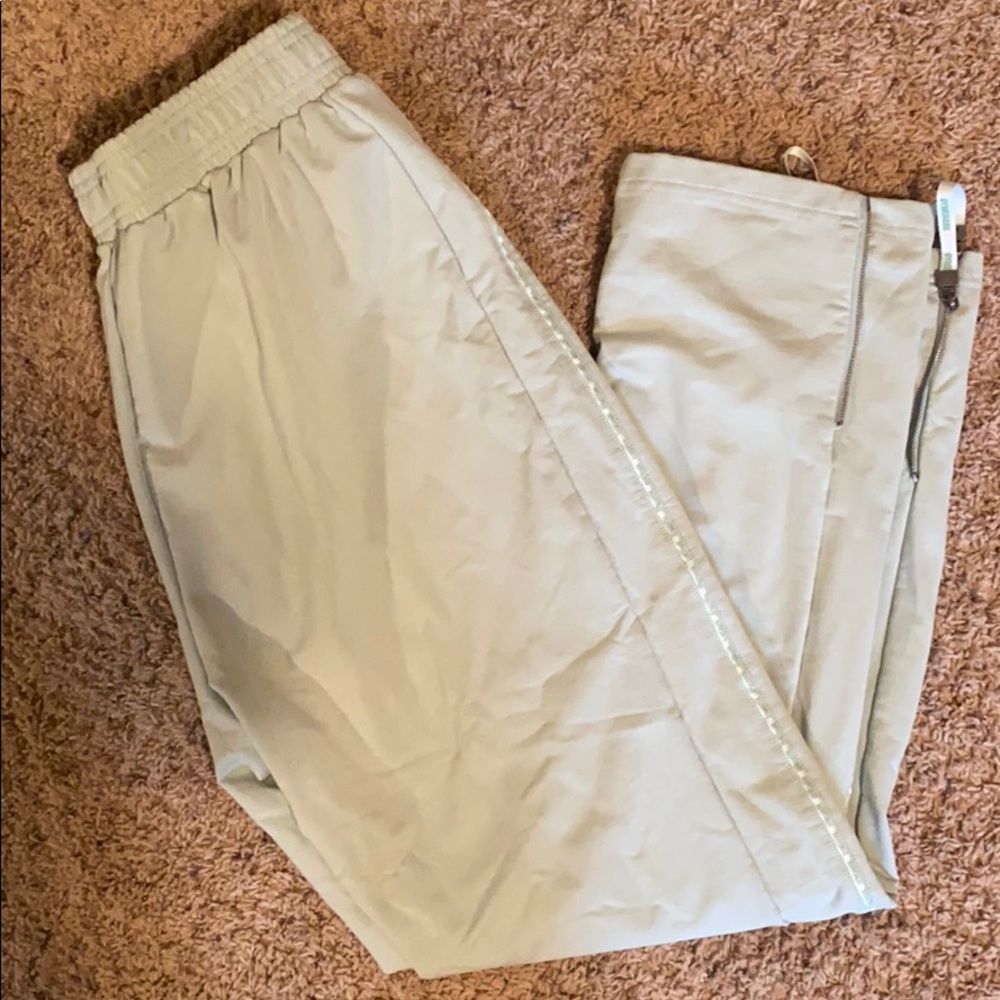 GYMSHARK MINT JOGGERS